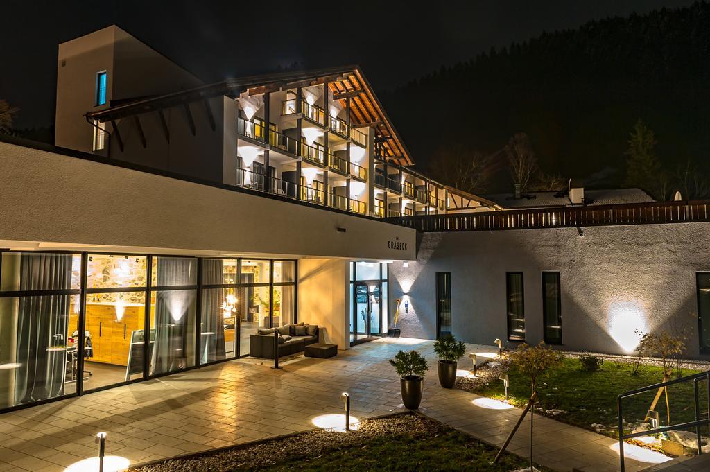 Das Graseck - Mountain Hideaway & Health Care Garmisch-Partenkirchen Exterior photo